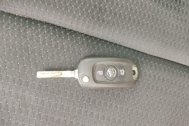 Used Buick Verano 2023 Pro Le Yi Edition
