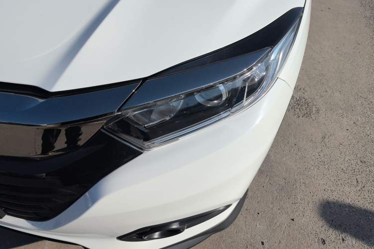 Used Honda Vezel 2020 1.5L CVT Pioneer Edition
