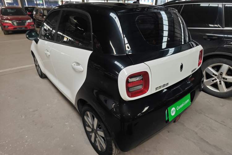 Used ORA Black Cat 2021 301 km Basic Version