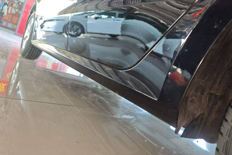 Used Volkswagen Lavida 2013 Revised Classic 1.6L Automatic Fashion Edition
