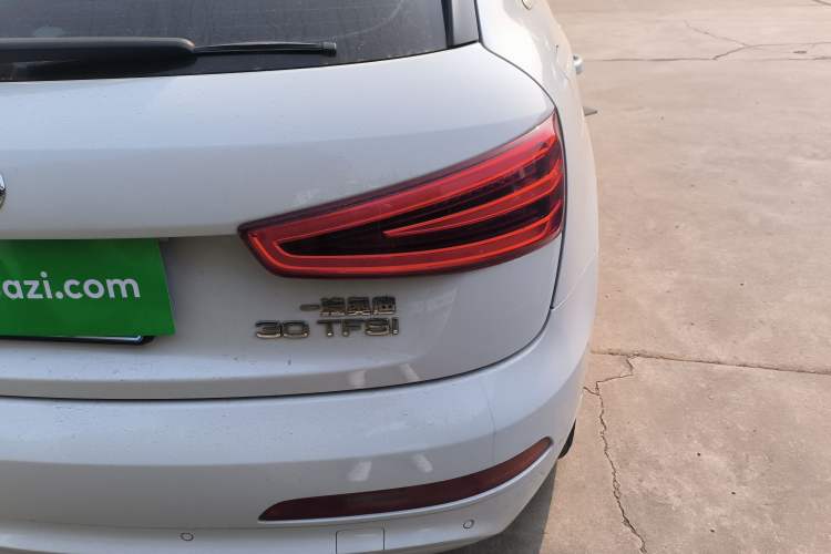 Used Audi Q3 2015 30 TFSI Comfort Model