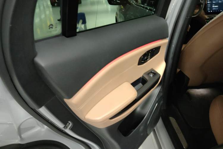 Used Nio ES6 2022 75 kWh Sport Edition
