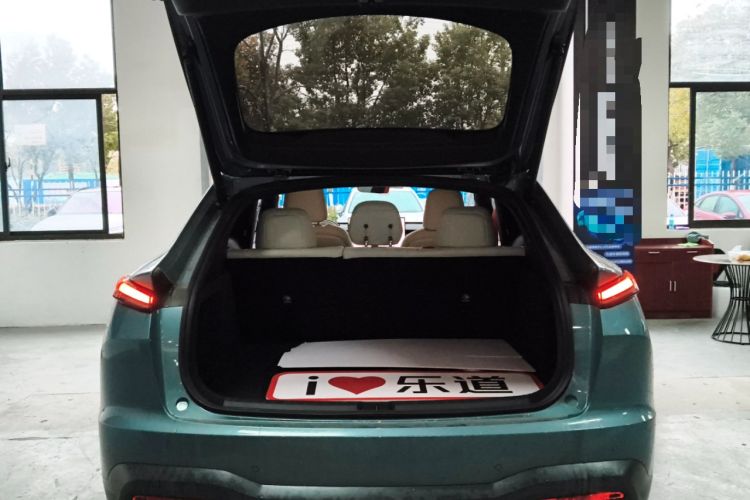 Used ONVO L60 2024 60 kWh Rear-Drive Version