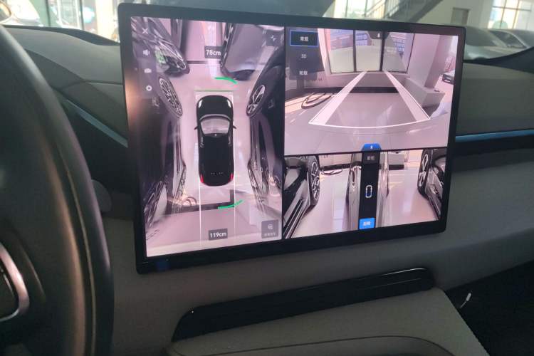 Used Zeekr 001 2024 WE Edition 100 kWh Rear-Drive
