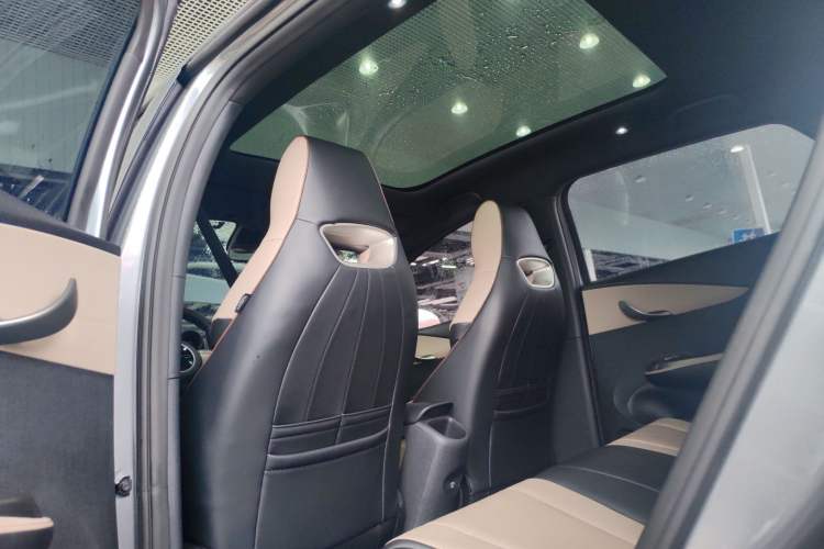 Used BYD Dolphin 2023 420 km Fashion Edition
