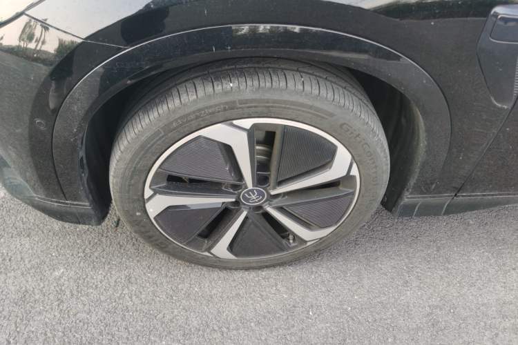 Used BYD Song L EV 2025 Intelligent Driving Version 662 km LiDAR Excellence Edition