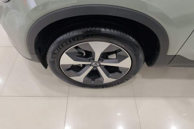 Used Volvo XC40 2024 B4 4x4 Smart Luxury Edition