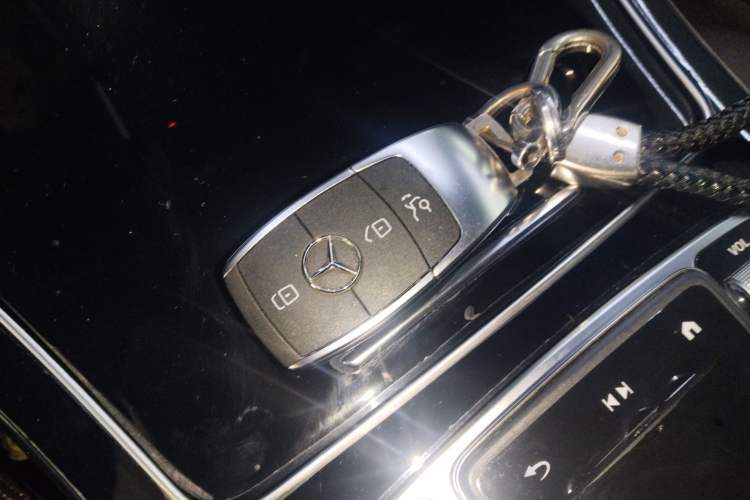 Used Mercedes-Benz GLC 2020 Facelifted GLC 260 L 4MATIC Dynamic Edition
