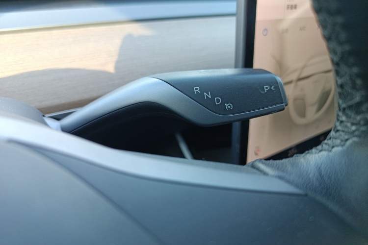 Used Tesla Model 3 2019 Standard Range Rear-Drive Upgraded Version
