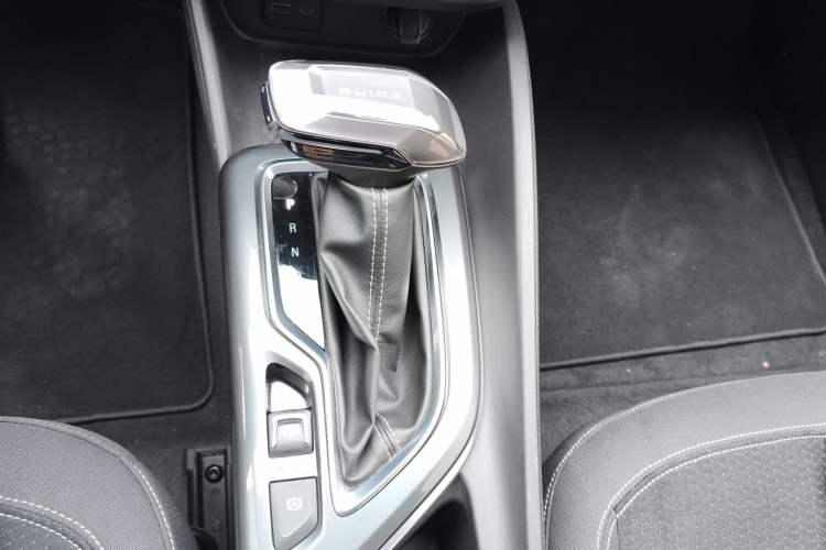 Used Buick Verano 2023 Pro Le Yi Edition
