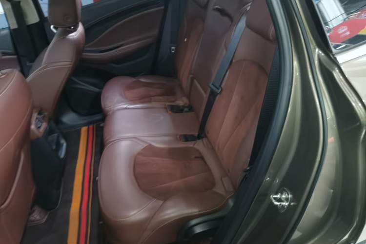 Used Buick Envision 2017 28T Four-Wheel Drive Elite Model
