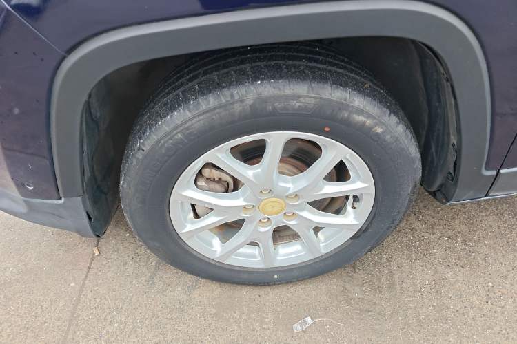 Used  Cherokee 2016 2.4L Leading Edition
