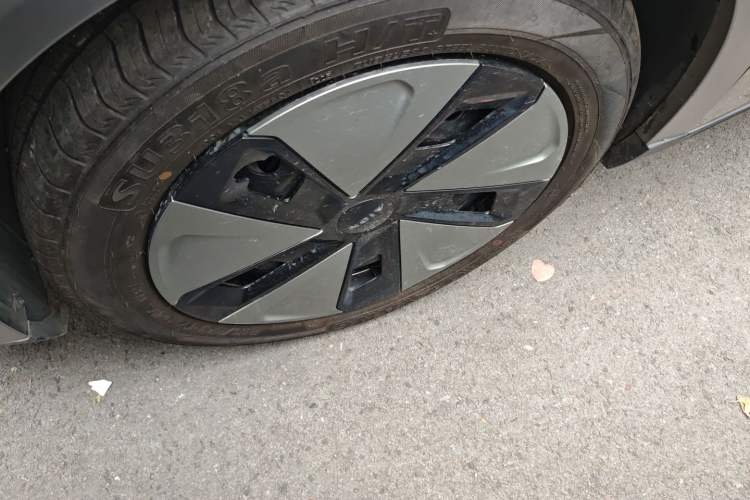 Used AION Y 2023 Plus 510 Enjoy Edition