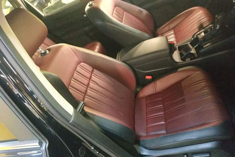 Used Honda Breeze 2023 240TURBO Two-Wheel-Drive Luxury Edition 5 Seats
