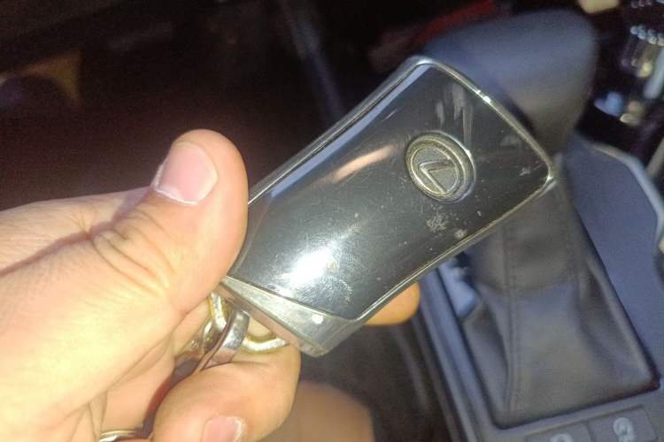 Used Lexus ES 2022 200 Excellence Edition
