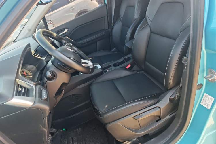 Used Renault Clio 2019 TCe270 Automatic Trendy Model
