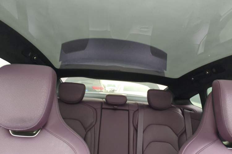 Used  SU7 2024 Four-Wheel Drive Ultra-Long Range Advanced Intelligent Driving Max Edition
