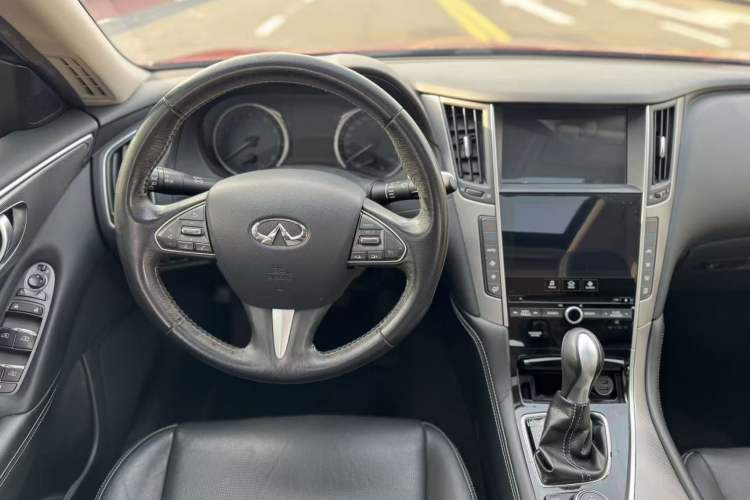 Used Infiniti Q50L 2015 2.0T Enjoyment Edition