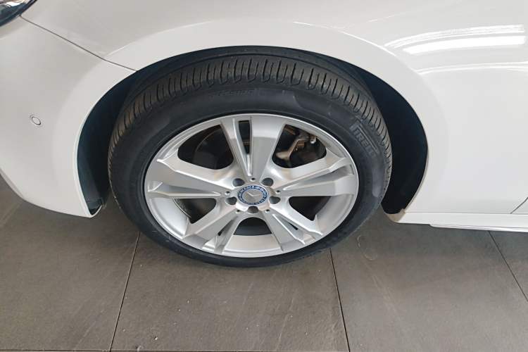 Used Mercedes-Benz E-Class 2016 E 200 L Sport Edition
