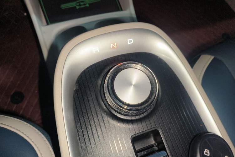 Used ORA Good Cat 2021 400km Standard Range Athena Edition Lithium Iron Phosphate
