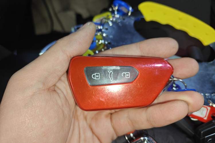 Used Volkswagen ID.4 X 2025 Smart Version Pure & Intelligent Enjoyment Edition
