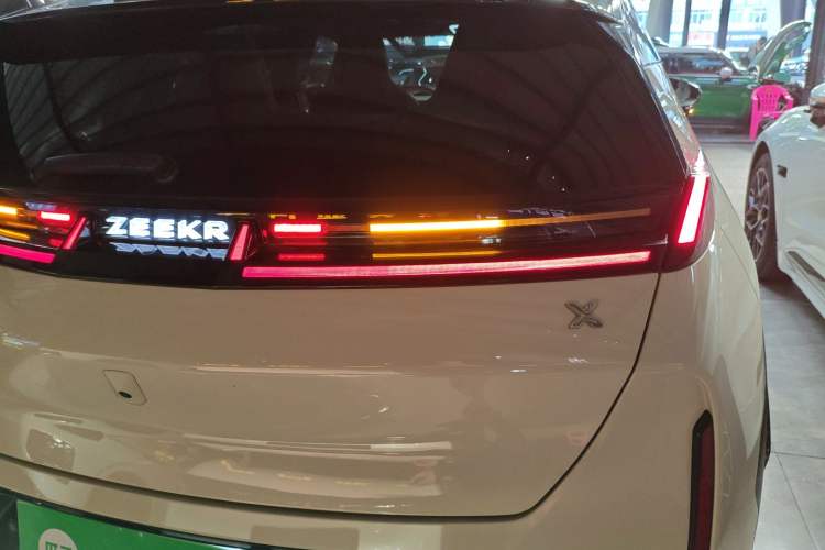 Used Zeekr X 2025 Four-Seater Rear-Drive Cube Version
