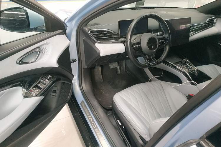 Used BYD Seal 2022 550 km Standard Range Rear-Wheel Drive Prestige Version
