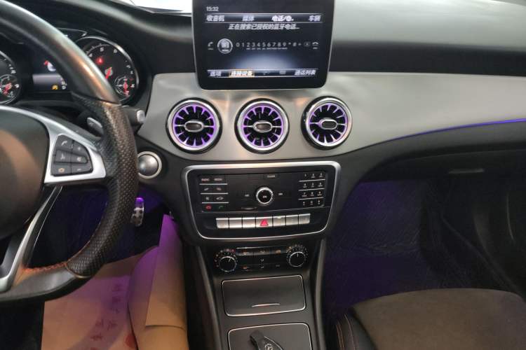 Used Mercedes-Benz CLA 2018 CLA 220 4MATIC
