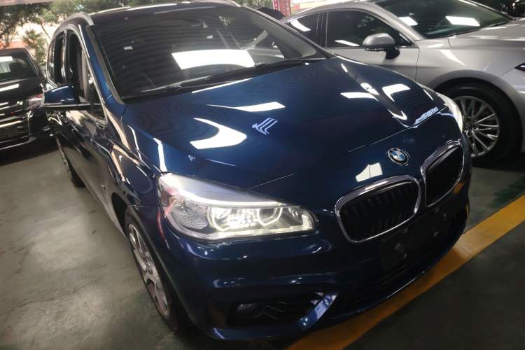 Used BMW 2 Series Gran Tourer 2015 218i Sports Design Package
