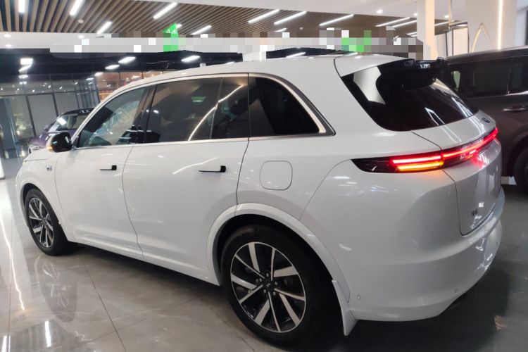 Used Li Auto L7 2023 Pro Model
