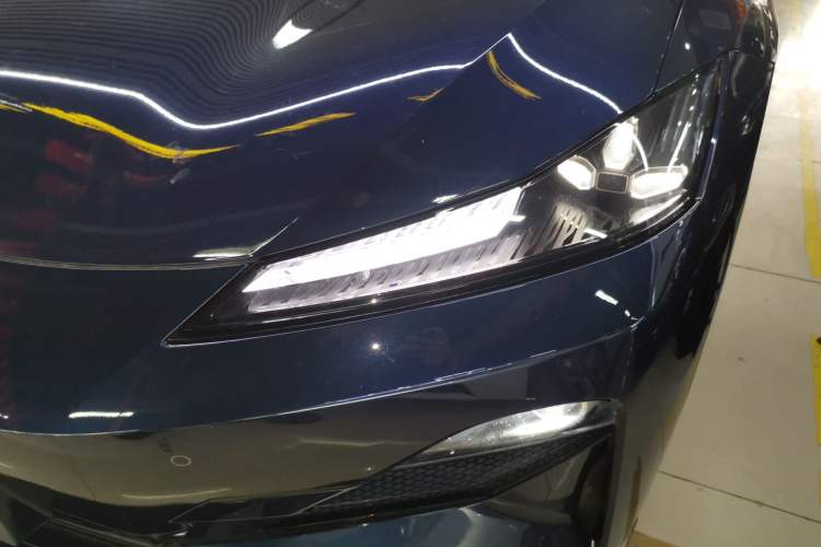 Used  SL03 2022 515 Pure Electric Version
