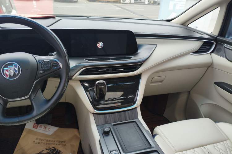 Used Buick GL8 2021 ES Landtrek 653T Comfort Edition