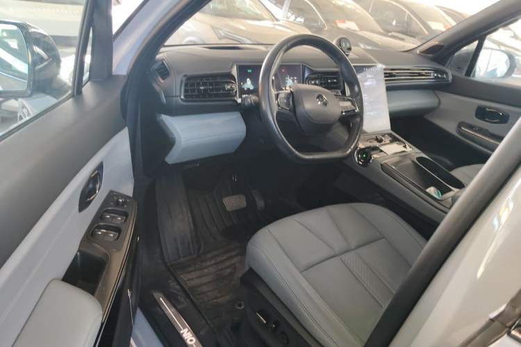 Used Nio ES8 2022 75 kWh 7-Seater Version