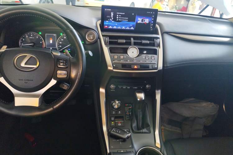 Used Lexus NX 2018 300 Front-Drive Freeline Edition
