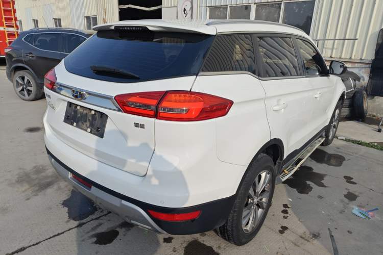 Used Geely Auto Emgrand X7 Sport 2016 2.0L Manual ZhiShang Version