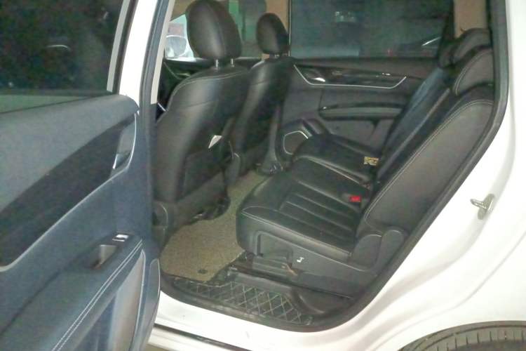 Used BYD Song MAX 2017 1.5T Automatic Smart Connect Elite 7-Seater