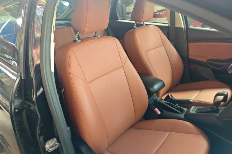 Used Ford Focus 2012 Hatchback 1.6L Automatic Comfort Model
