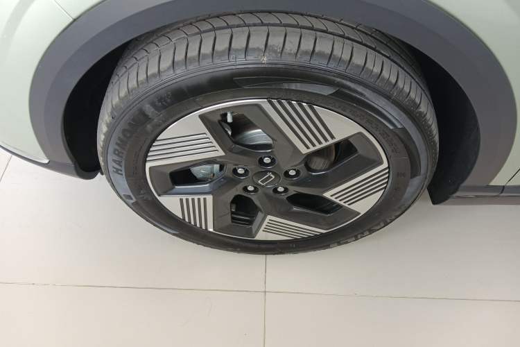 Used Bestune Yueyi 03 2025 565km Premium Edition