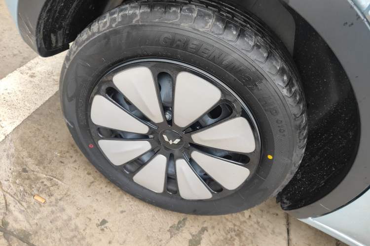 Used Wuling Bingo 2025 410 km Lingxi Deluxe Edition