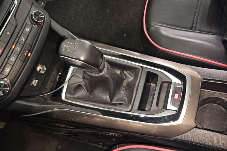 Used Peugeot 408 2019 230THP Manual Leading Edition China V Standard