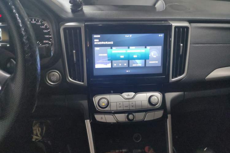 Used Great Wall Poer 2021 2.0T Commercial Version Automatic Diesel 4x4 Elite Long-Box GW4D20M
