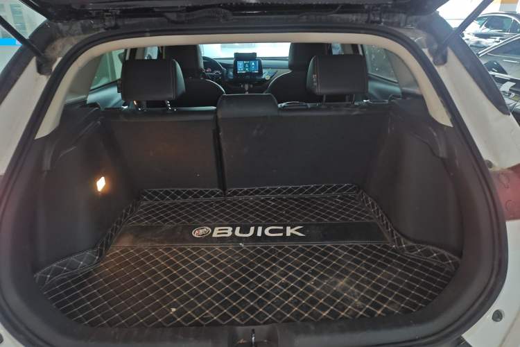 Used Buick Encore 2021 332T CVT Luxury Version
