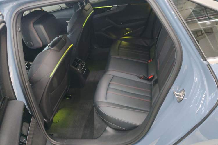 Used Audi A4L 2022 40 TFSI quattro RS Performance Package