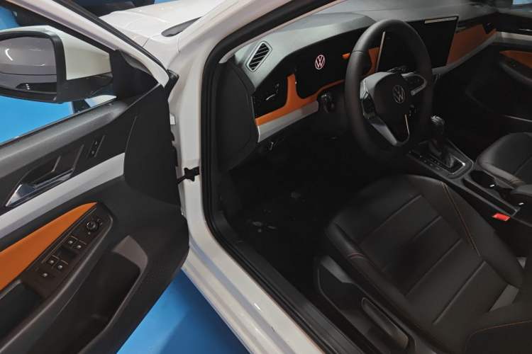 Used Volkswagen Bora 
