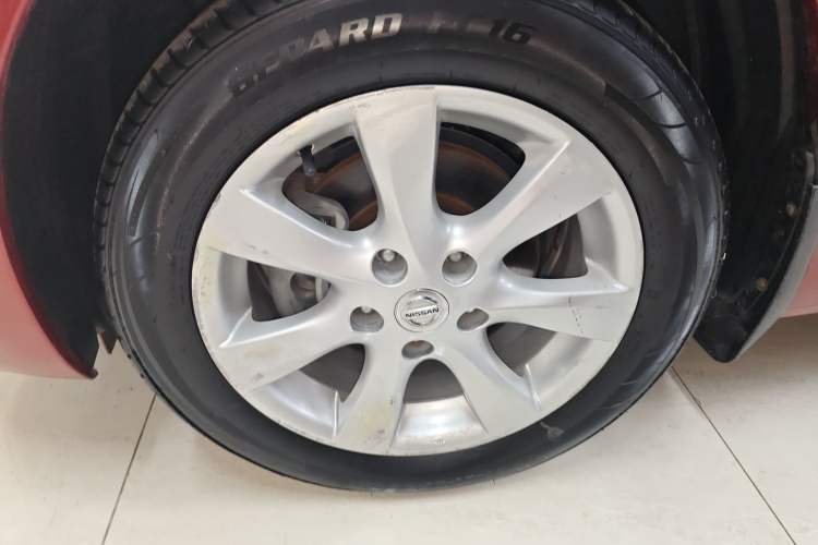 Used Nissan Tiida 2014 1.6L CVT Smart Model