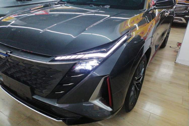 Used Oshan Z6 2022 Blue Whale 1.5T DCT Smart Edition
