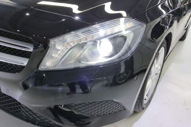 Used Mercedes-Benz A-Class (Import) 2013 A 200 Urban Edition