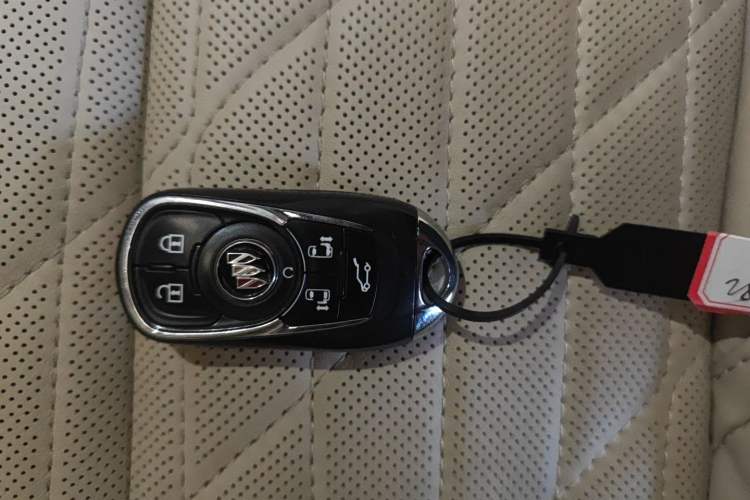 Used Buick GL8 2022 ES Land Cruiser 653T Smart Luxury Model