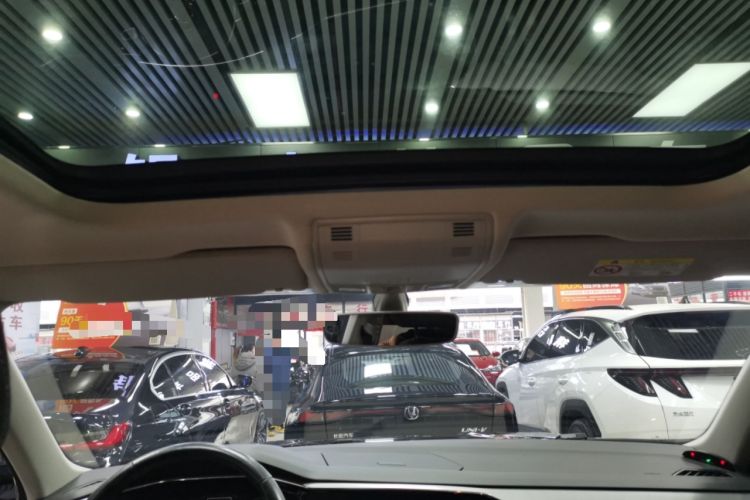 Used Volkswagen Tayron 2020 330TSI Two-Wheel Drive Luxury Smart Connectivity Version
