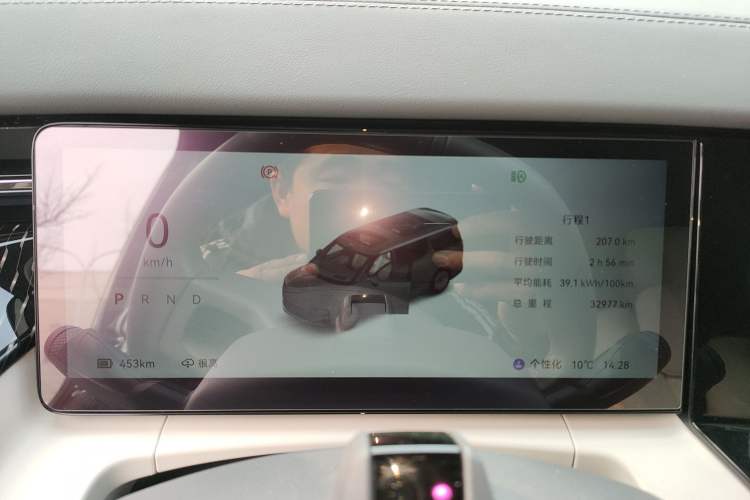 Used Zeekr 009 2024 7-Seater Walk-Through Version Four-Wheel Drive 108 kWh